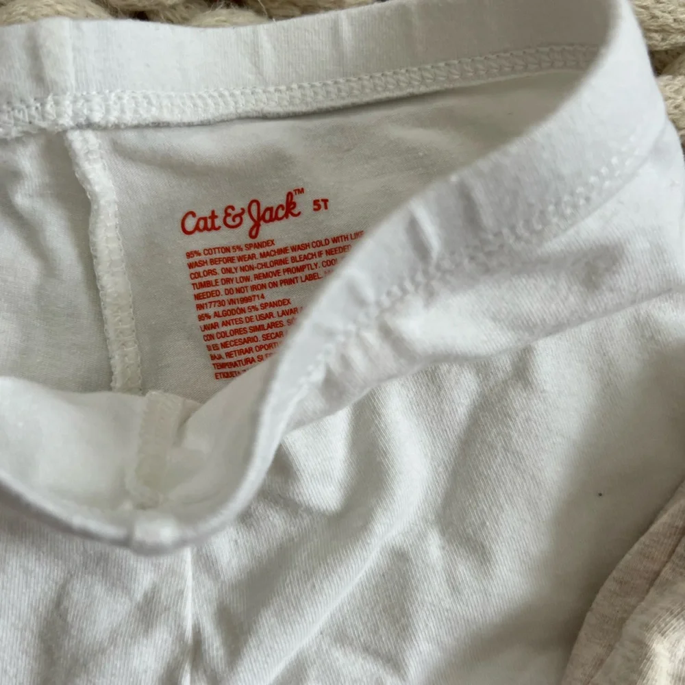 Girls size 4-5 set of two layering shorts white and tan